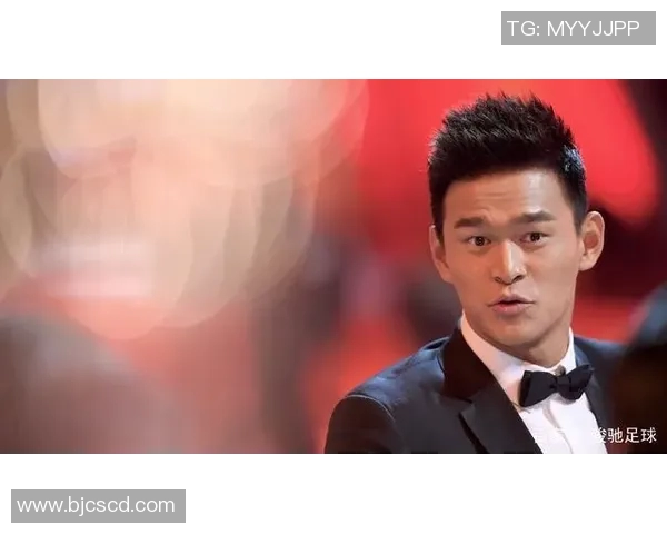 杨明足球明星的真实身份揭秘及其在足球界的影响力分析