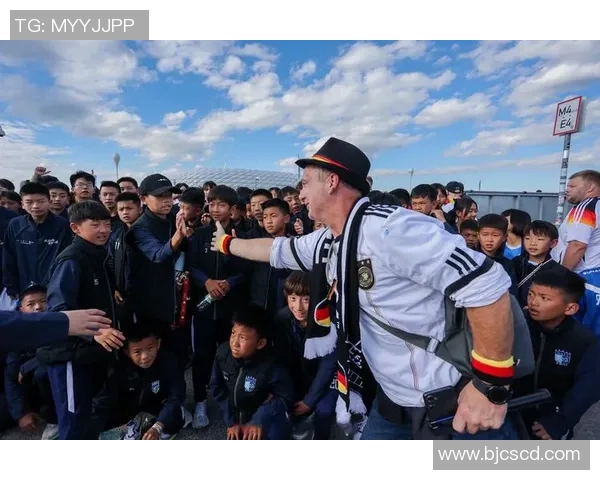 会说中文的足球明星们如何在绿茵场上展现魅力与才华